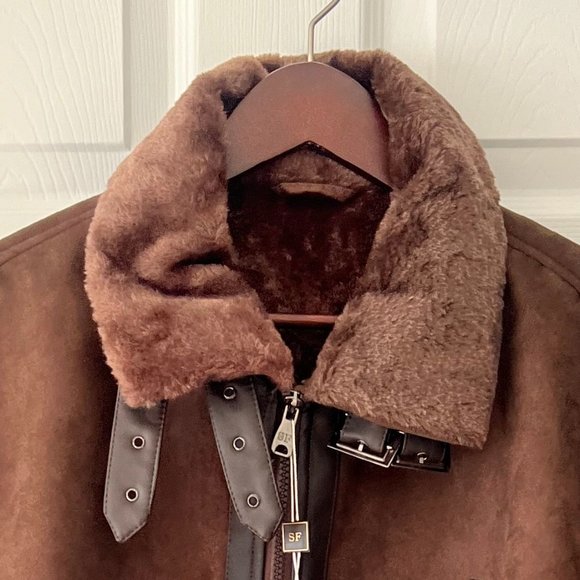 Superlative Fashion Brand Ultrasuede/Faux Fur Bomber Jacket! - Picture 3 of 16
